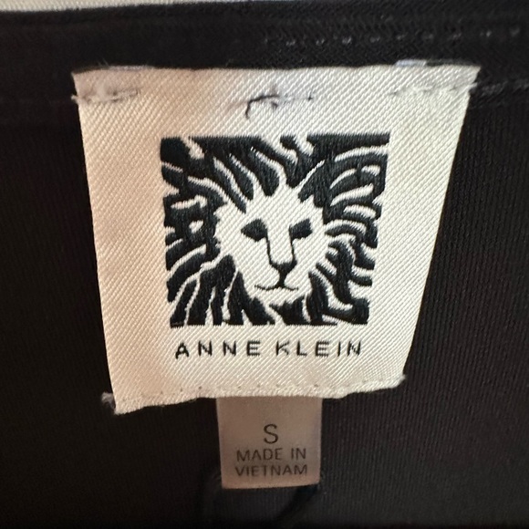 NWT Anne Klein Long Sleeve Faux Wrap Dress - Picture 3 of 4